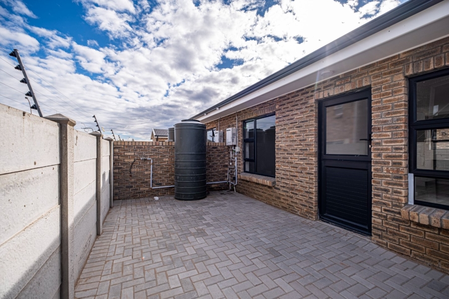 2 Bedroom Property for Sale in C Place Eastern Cape